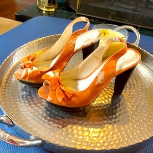 DULCE Orange and Cream Tye Die suede Platform Heels, Peep-Toe Bow accent Size 9